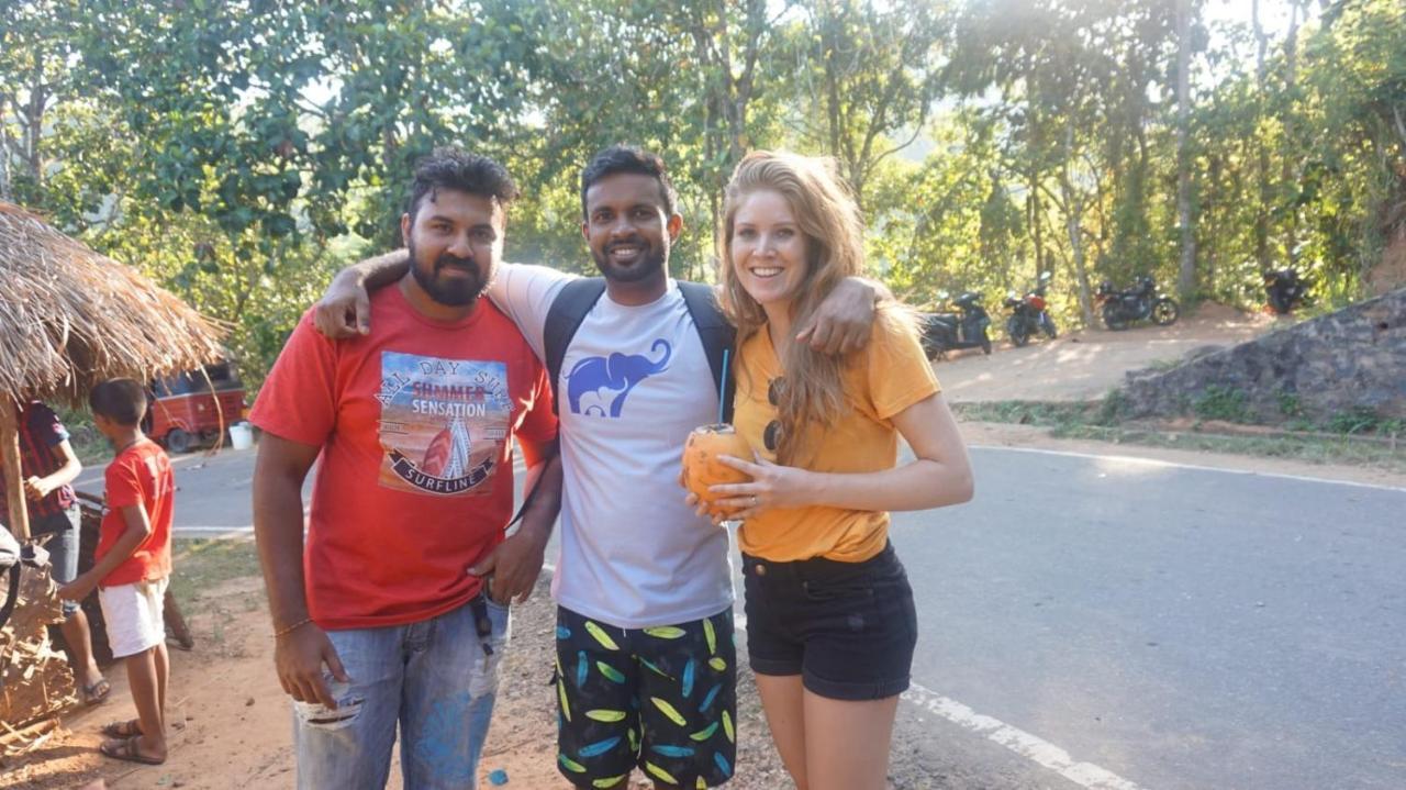 Appartamento Temple View Kandy Esterno foto