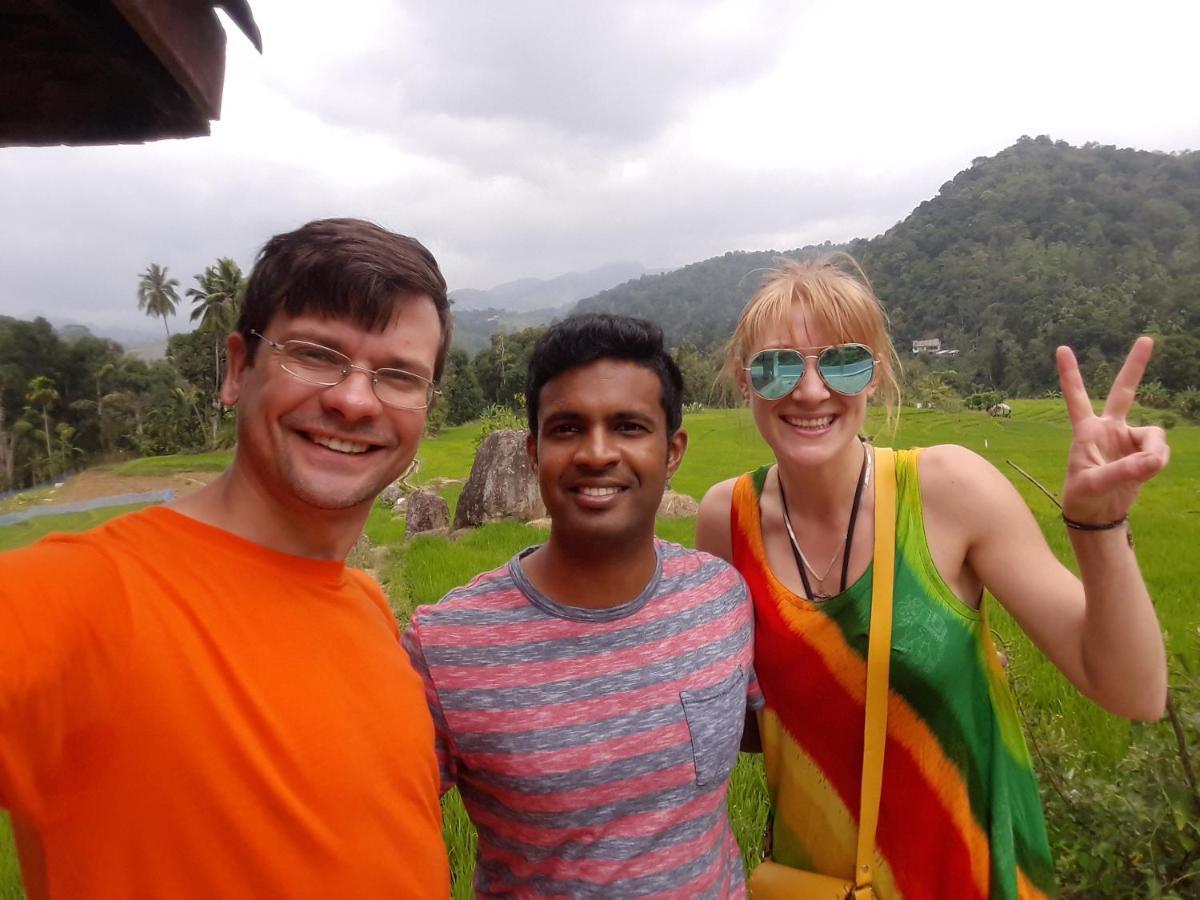 Appartamento Temple View Kandy Esterno foto