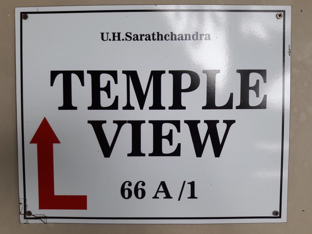 Appartamento Temple View Kandy Esterno foto